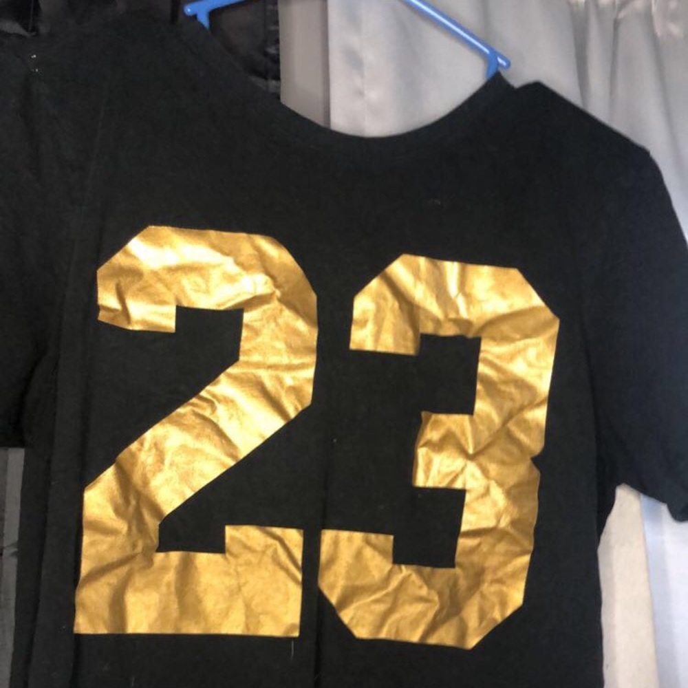 a jordan logo shortsleeve tee
